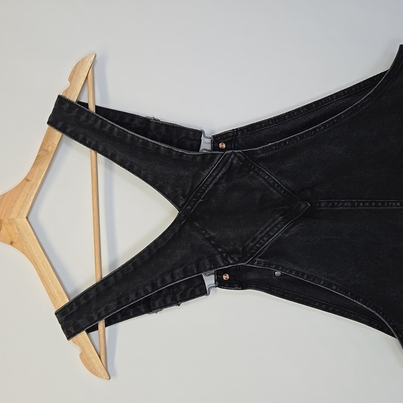 Black Denim Old Navy Overalls - Size Large - Picture 9 of 11